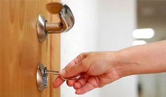 Metro Master Locksmith Racine, WI 262-724-8013 - 13-Re-Key-Locks